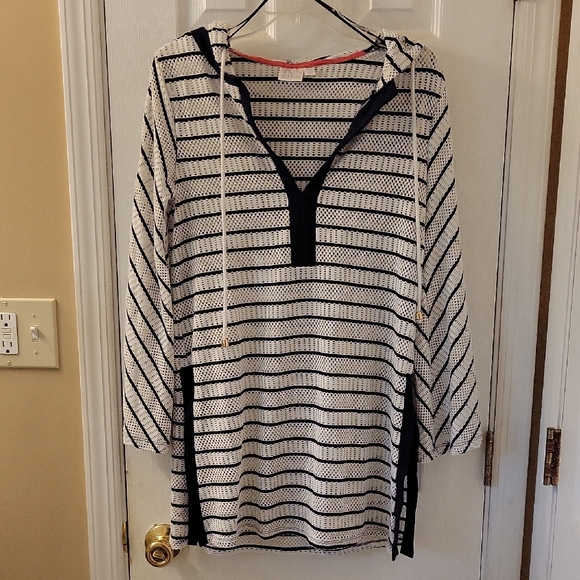 Beach Break Other - Beach Break Navy & White Hooded Swim Coverup Super Cute!!